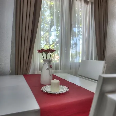 Harmonia Bungalows & Pool 斯韦蒂·斯特凡 外观 照片