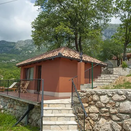 Harmonia Bungalows & Pool 斯韦蒂·斯特凡 外观 照片