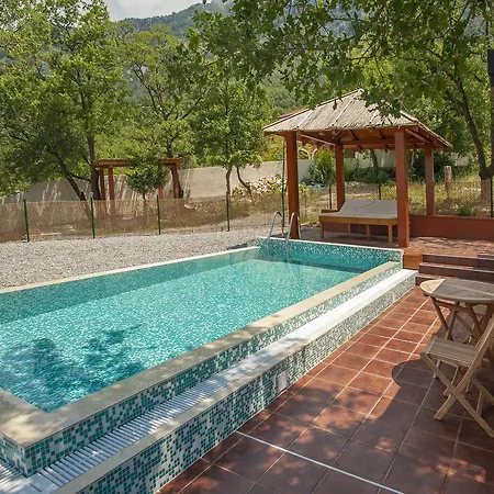 Harmonia Bungalows & Pool 斯韦蒂·斯特凡 外观 照片