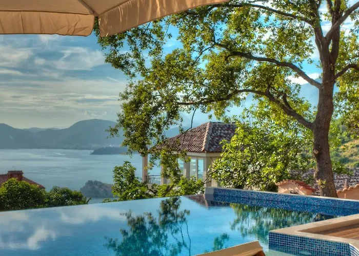 Harmonia Bungalows & Pool