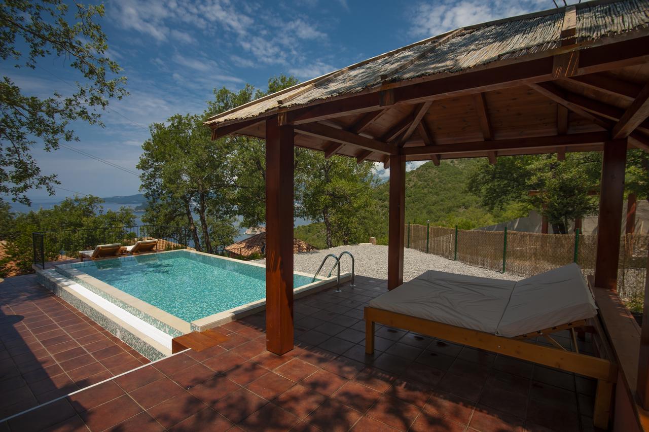 Harmonia & Pool Apartment Sveti Stefan