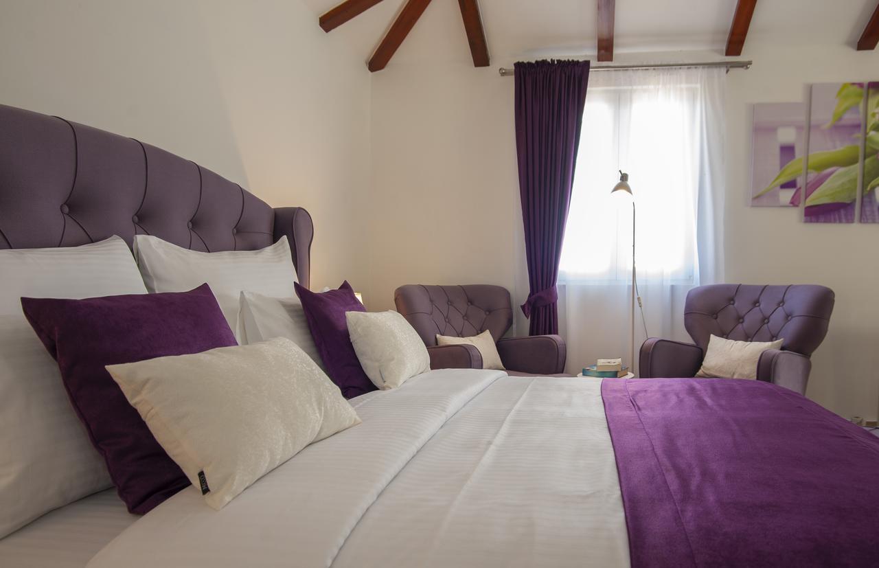 Apartment Harmonia & Pool
